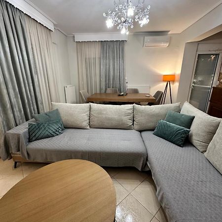Mandalena Luxury Larissa Apartment 外观 照片