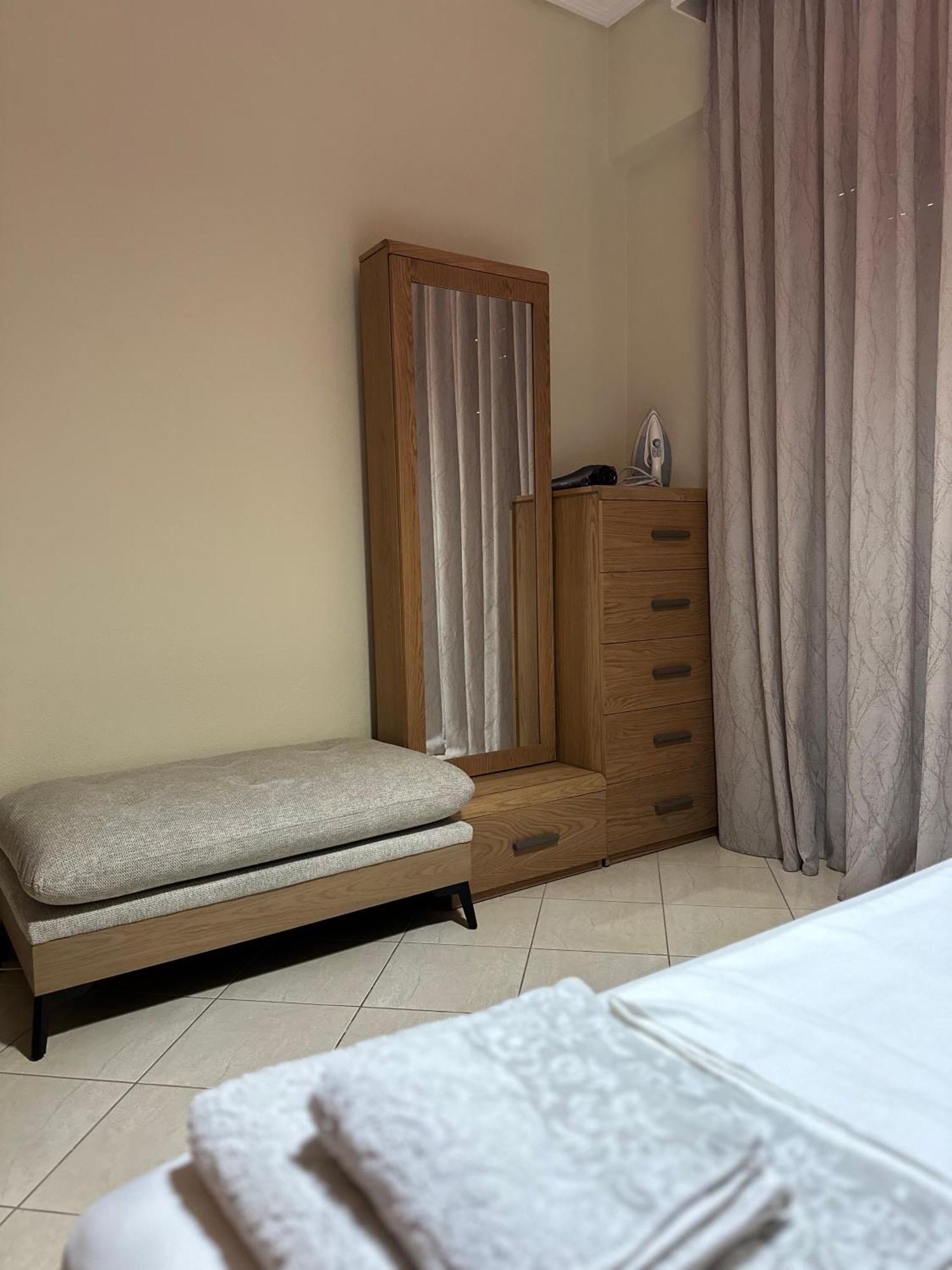 Mandalena Luxury Larissa Apartment 外观 照片